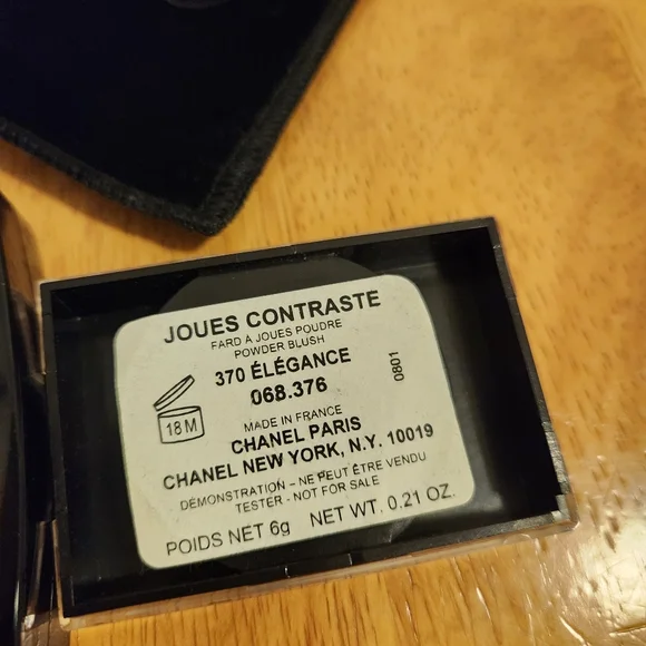 CHANEL Blush & Powder bundle - Picture 7 of 7